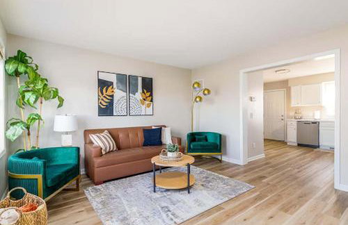 Charming 2BR Home w Outdoor Space & BBQ Grill - Foto 1