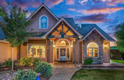 Mountain Elegance w/ pool, spa, projector - Foto 12