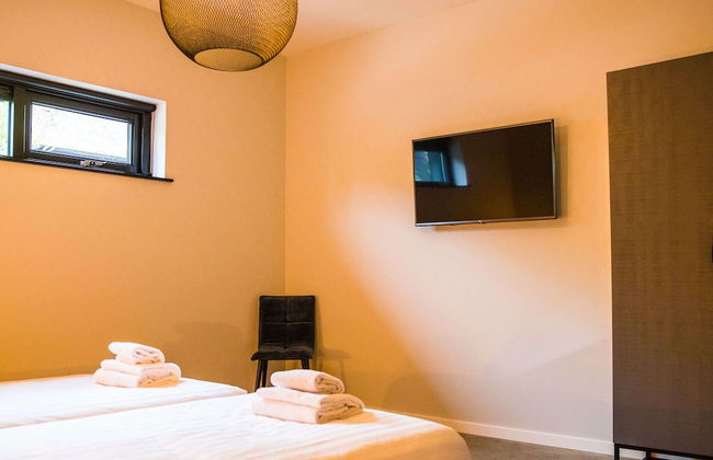 Apartment in Vrouwenpolder Near the Beach - Photo 8