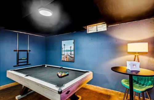 Theater, King&PoolTable with PrivateHotTub - Foto 31