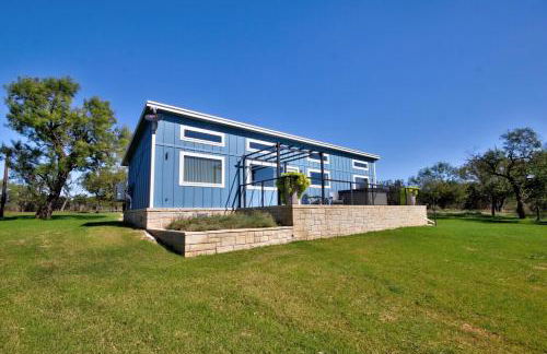 Amazing Glamping Vacations in this Riverside Cottage in Llano, Texas - Foto 14