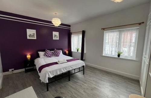 Oldbury House - Bespoke for Contractors - Foto 1