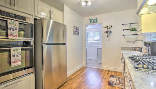 Walk to Dtwn Littleton Updated Pet-Friendly Home - Foto 3
