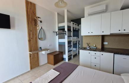 Edelweiss Rent Rooms-Rent a Car - Foto 43