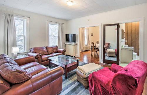 Roomy Lancaster Home Walk to Dtwn and Hospital - Foto 1