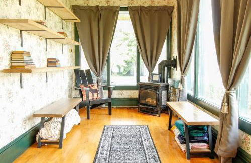 Expansive Victorian close to Saratoga Springs and Lake George - Foto 4