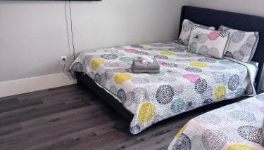 Cozy 4 Bed -4 Bath - Foto 3