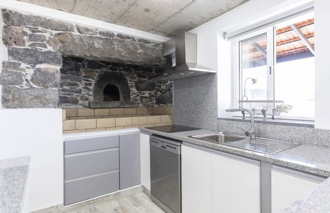 Stay in our Cozy and Wonderful Casa da Rosinha - Photo 15