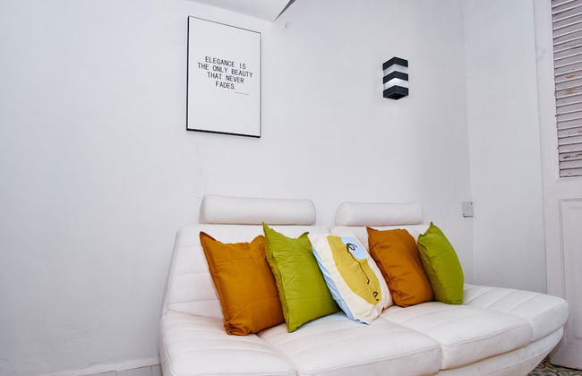 Lujoso Apto WIFI Gratis Balcon y Jacuzzi - Photo 20