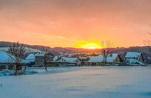 3 Bedroom Awesome Apartment In Klucze - Foto 18