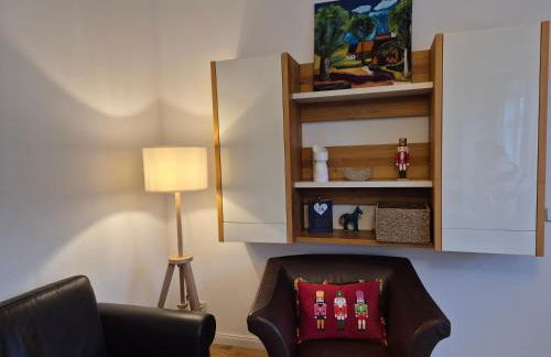 Chemnitz Saxonia HomeDeLuxe Hochwertige 50qm 2-Zimmer-Ferienwohnung mit privaten Kfz Parkplatz Stellplatz mit MWSt-Rechnung mit XXL Hülsta Bett & Etagenbett mit InternetFlatrate - Ideal für Familien, Paare, Kulturinteressierte & Geschäftsreisende! - Foto 40