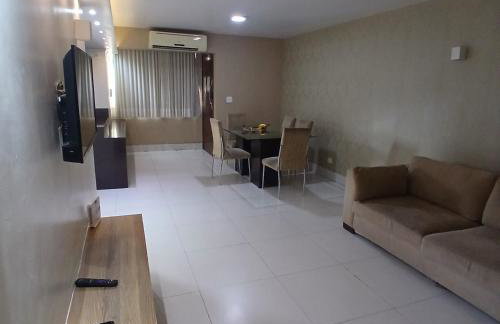 Apartamento espaçoso- até 6 pessoas centro Goiânia - Foto 2