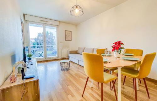 Appartement lumineux à 2 mins à pied de la gare - Foto 1