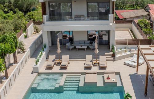 Cantouni Villa, Luxury 5BR Retreat with Pool & Jacuzzi Near Town by Villa Mana Gers - Photo 1