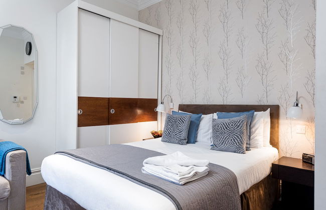 The Apartments Chelsea - Photo 16