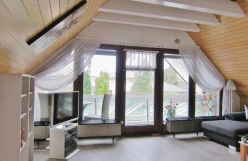 Schöne Ferienwohnung im HAUS SONNENGARTEN mit WLAN und Parkplatz in Achim bei Bremen - Foto 2