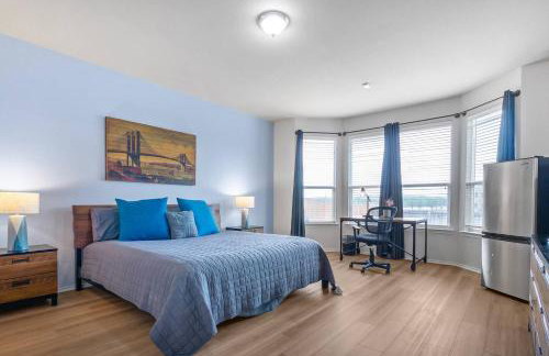 May 25' Reno ~Poker-Pool-Ping Pong-Shuffleboard - Foto 37