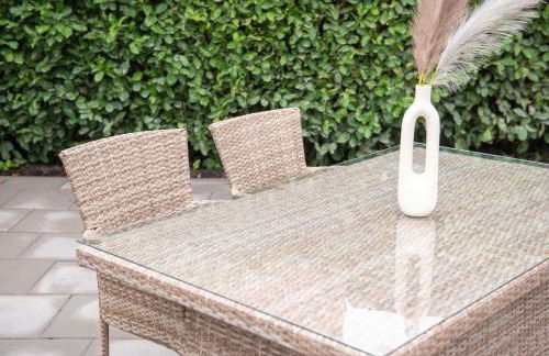 1 BR Bungalow - 1 Schlafzimmer - große Terrasse - Café - Sekt - an den Weinbergen - Foto 17