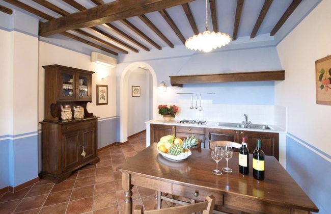 Holiday-Home with pool in San Gimignano - Photo 12