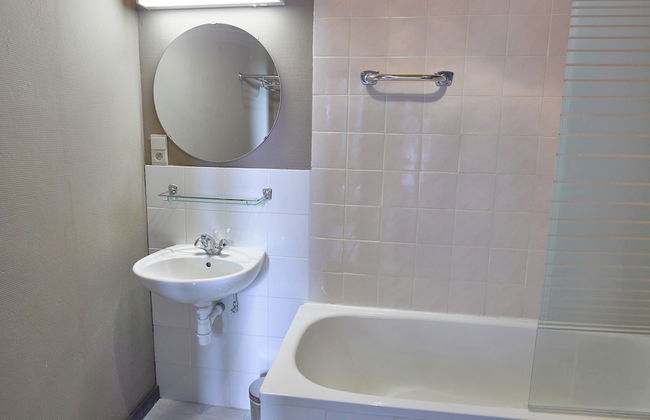 Spacious Holiday Home With Private Garden - Foto 47