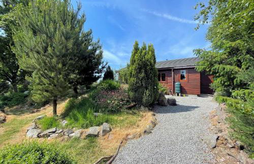 Beautiful 2BR Beach Lodge Set In Stunning Gardens - Pass the Keys - Photo 38