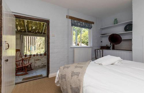 Large family home based at Westerlands Farm - Photo 23