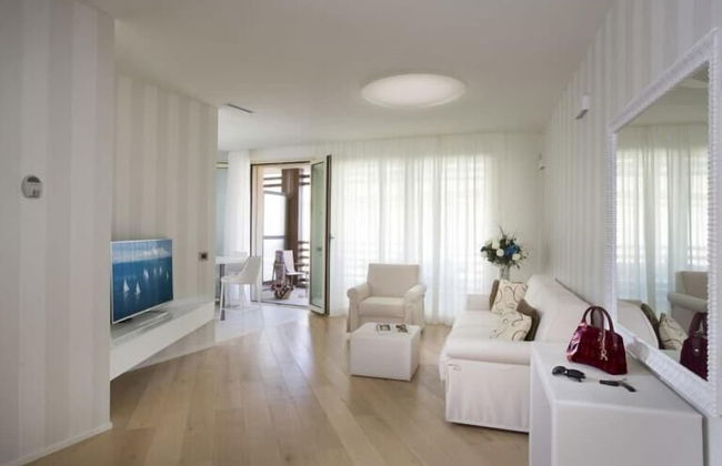 Embassy Aparthotel - Foto 15