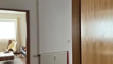 Sehr schöne Wohnung,komplett neu eingerichtet - Foto 4