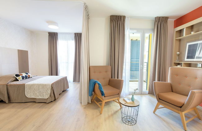 Zenao Appart Hôtel Fréjus - Foto 11