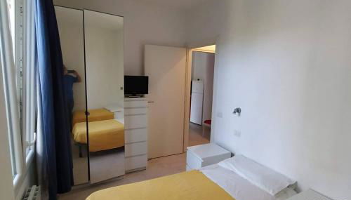 Villa tranquilla immersa nel verde a 2 Km dal mare - Foto 4