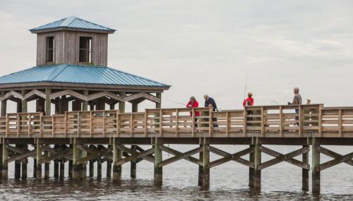 Stunning Waterfront Condo - Photo 3