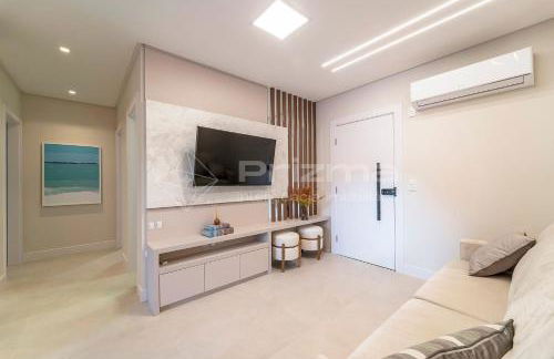 306 Bl 03 - WaldGarten Bombinhas - 50 m do Mar e Frente Avenida - Condomínio de Alto Padrão - Piscina - Academia - Salão de jogos - Foto 29