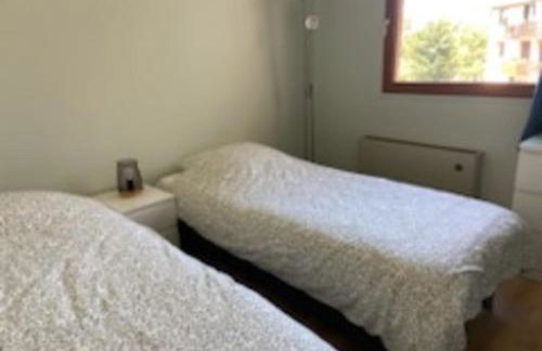 Spacious T3 with balcony - close to town center - Photo 21