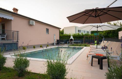 Poolside Holiday House - Foto 4