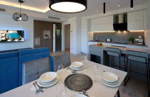 MODENA MARIS-heated pool-grill-relax-jacuzzi apartments - Foto 88