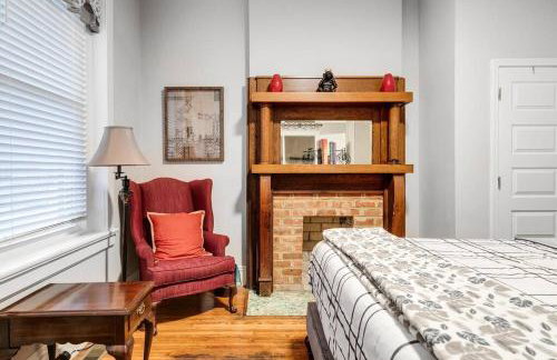 Grand Carytown 5BR FAN HOME fully fenced - Foto 6