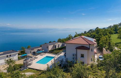 Villa Esarjo with Heated Pool and Sea View - Foto 5