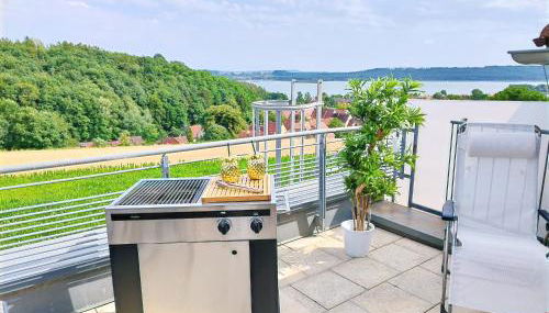 Seeblickapartment für bis zu 12, Nürnberg & Schwabach in 30-35 Minuten zu erreichen, Sauna, Arbeitsplatz, Dachterrasse & Grill - Photo 2