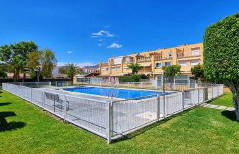 Casa adosada con vistas al mar y con piscina - Photo 29