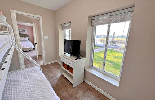 Porpoise Pass - Ground Floor Guest Suite - Photo 29