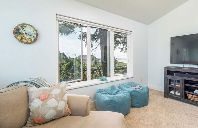 Villa Manzanita by Avantstay Hot Tub, 1 Block to Beach/town, Chef's Kitchen - Foto 8