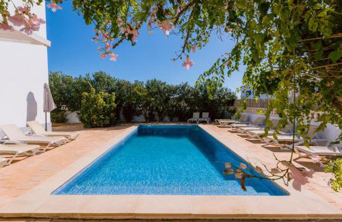 Villa Torres 10 minute walk from Playa den Bossa - Photo 9