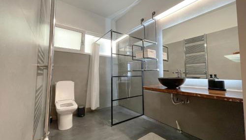 Industrial Studio with Patio - Foto 4