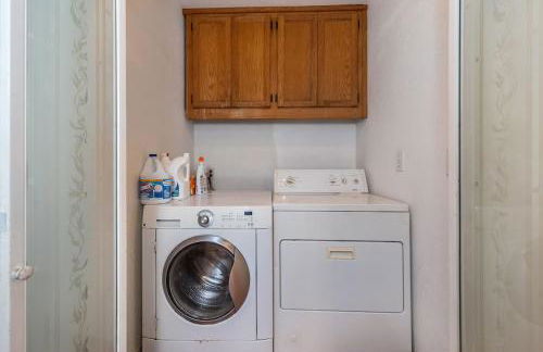 Lovely Tudor Home With Pool & Spa Near Russian River - Foto 48