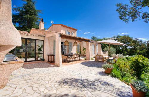 Villa Silia in the Gulf of Saint-Tropez in a natural setting - Foto 5