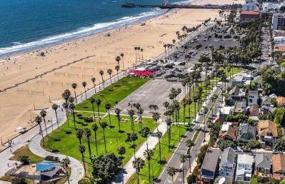 Stylish 2BDR & 2BTH - 15 mins walk to the beach! - Foto 1