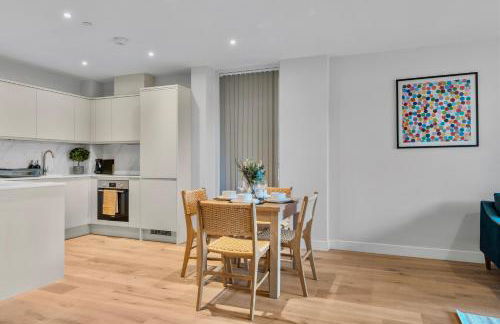 Amity Hirst by Artsy - Foto 13