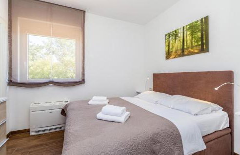 3 Bedroom Gorgeous Home In Linardici - Photo 31