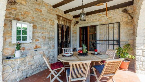 Beeindruckende Finca mit Privatpool, Meerblick, Babybett und besonderem Interieur - Foto 3