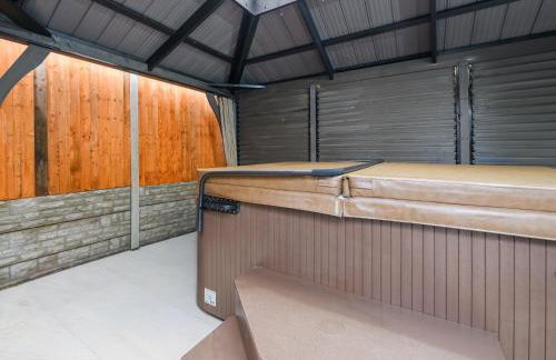 Hot Tub Hideaway, Private Retreat - Foto 28
